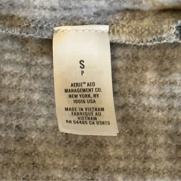 New Aerie oversized zebra print waffle knit thermal gray top, size small - Picture 6 of 9